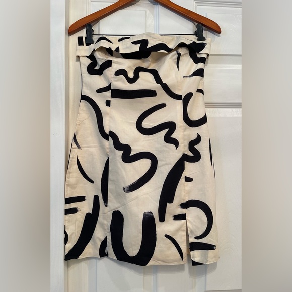 seven wonders Dresses & Skirts - NWOT